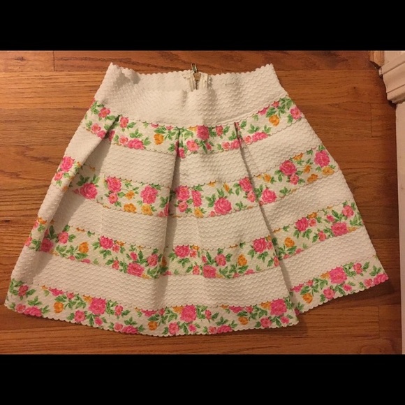 LoveShackFancy Inspired Pristine White Floral Stripe Bandage Skirt Sz S - Picture 1 of 2